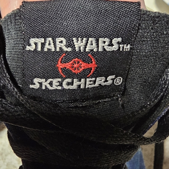 Limited Edition Darth Vader Kids Vans - Picture 5 of 7